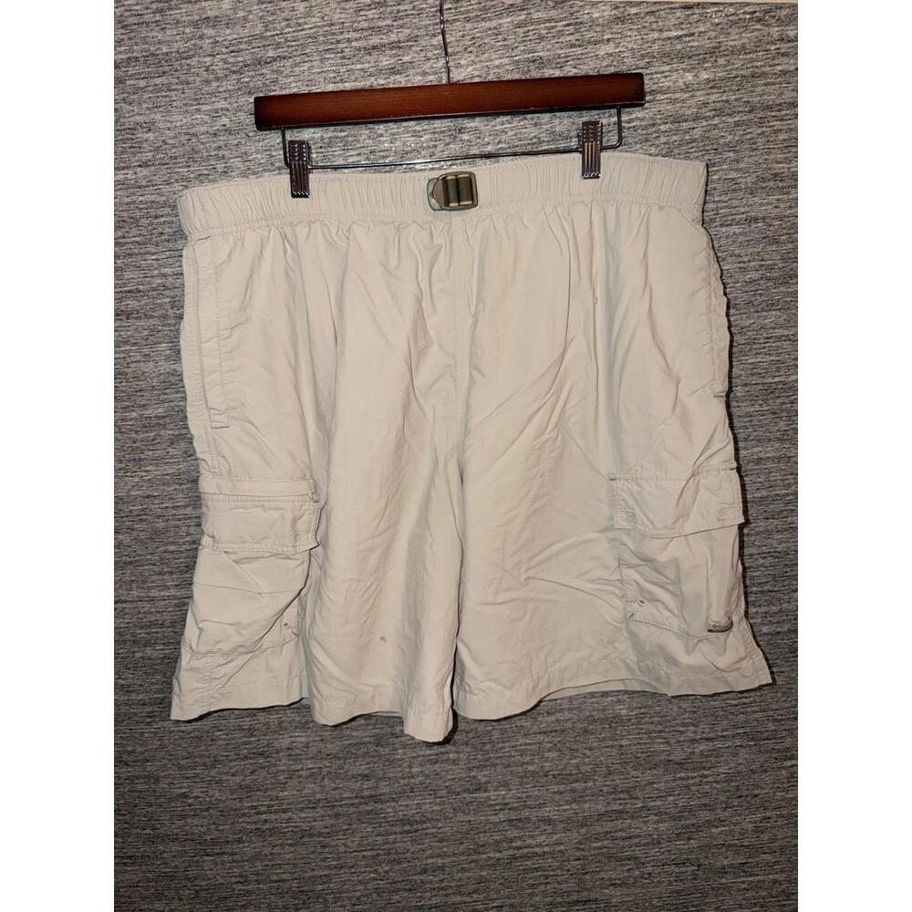 Columbia PFG Cargo Shorts Mens XL Beige Tan Nylon Hiking Fishing Mesh Lined 9 In